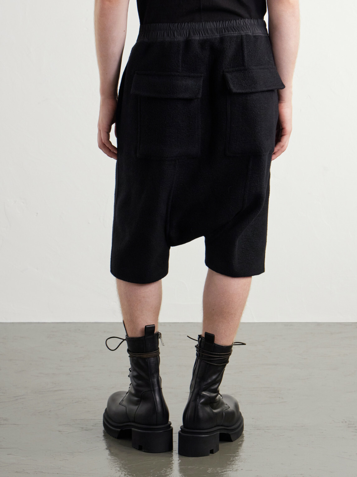Rick Owens - Rick's Pods Straight-Leg Cashmere Drawstring Shorts - Black