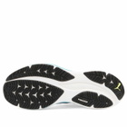 Puma Magnify NITRO 3 Sneaker in White/Mint Melt