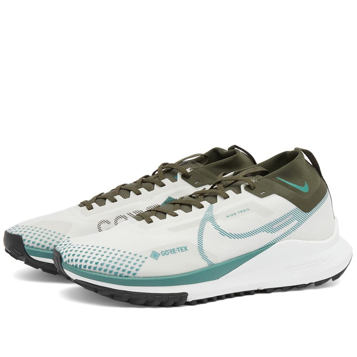 Photo: Nike Men's React Pegasus Trail 4 GTX Sneakers in Light Bone/Bicoatal /Cargo Khaki