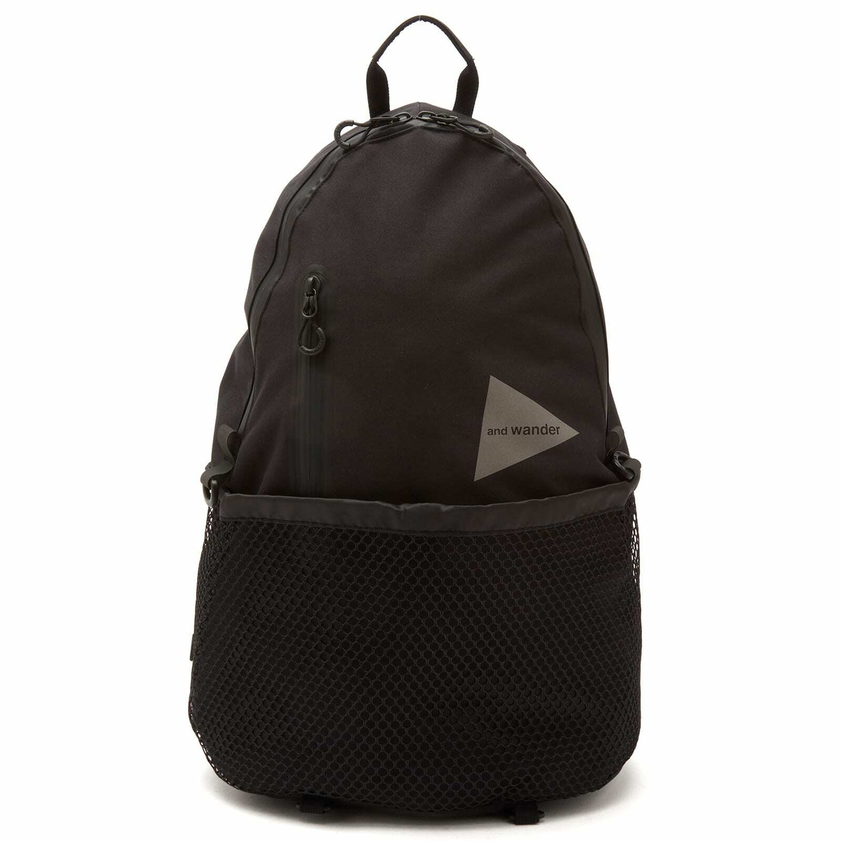 and wander PE/CO 20L Daypack in Black 