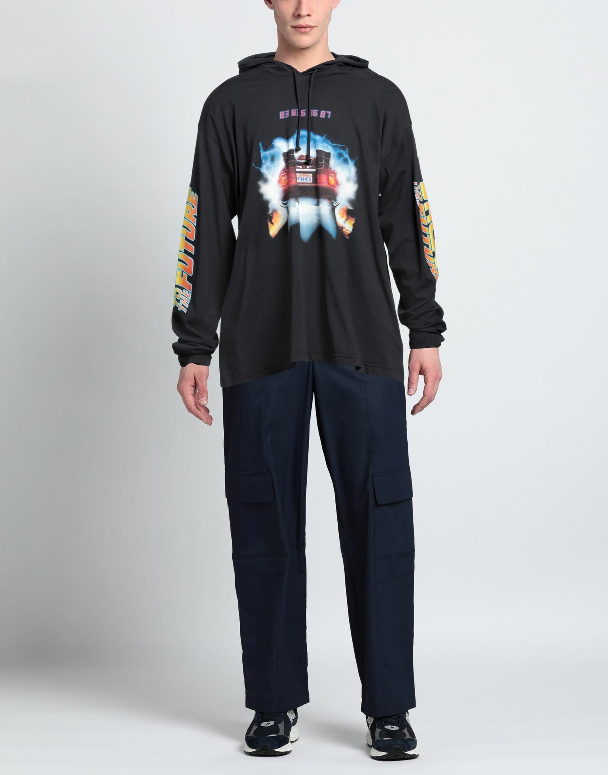 Vtmnts Mens Sweatshirt in Black