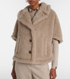 Max Mara Corvino teddy cape