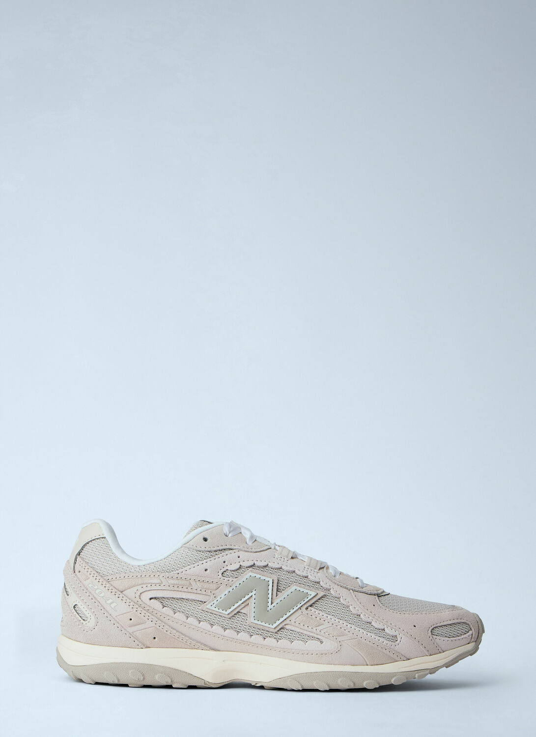 New Balance 204L Sneakers