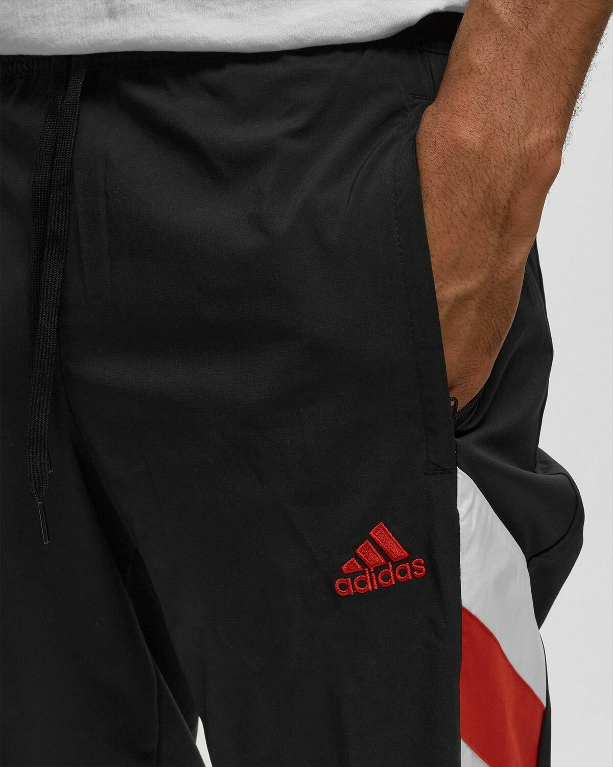 Men's adidas Black Manchester United Icons Woven Pants