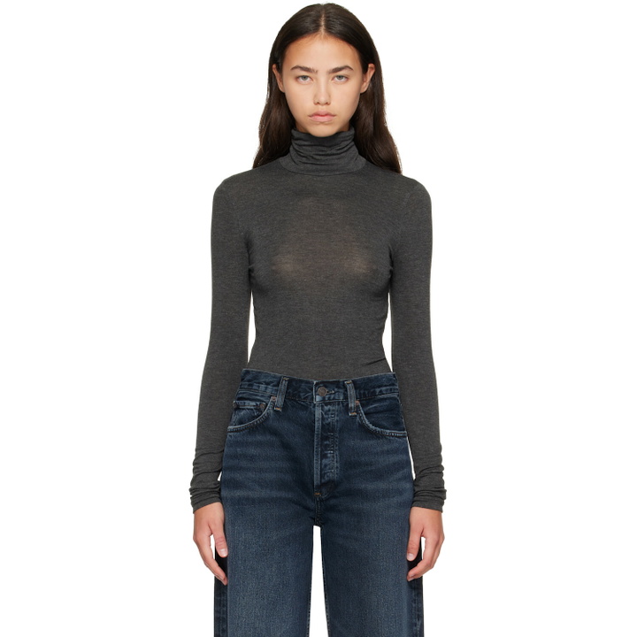 Photo: AGOLDE Gray Pascale Turtleneck