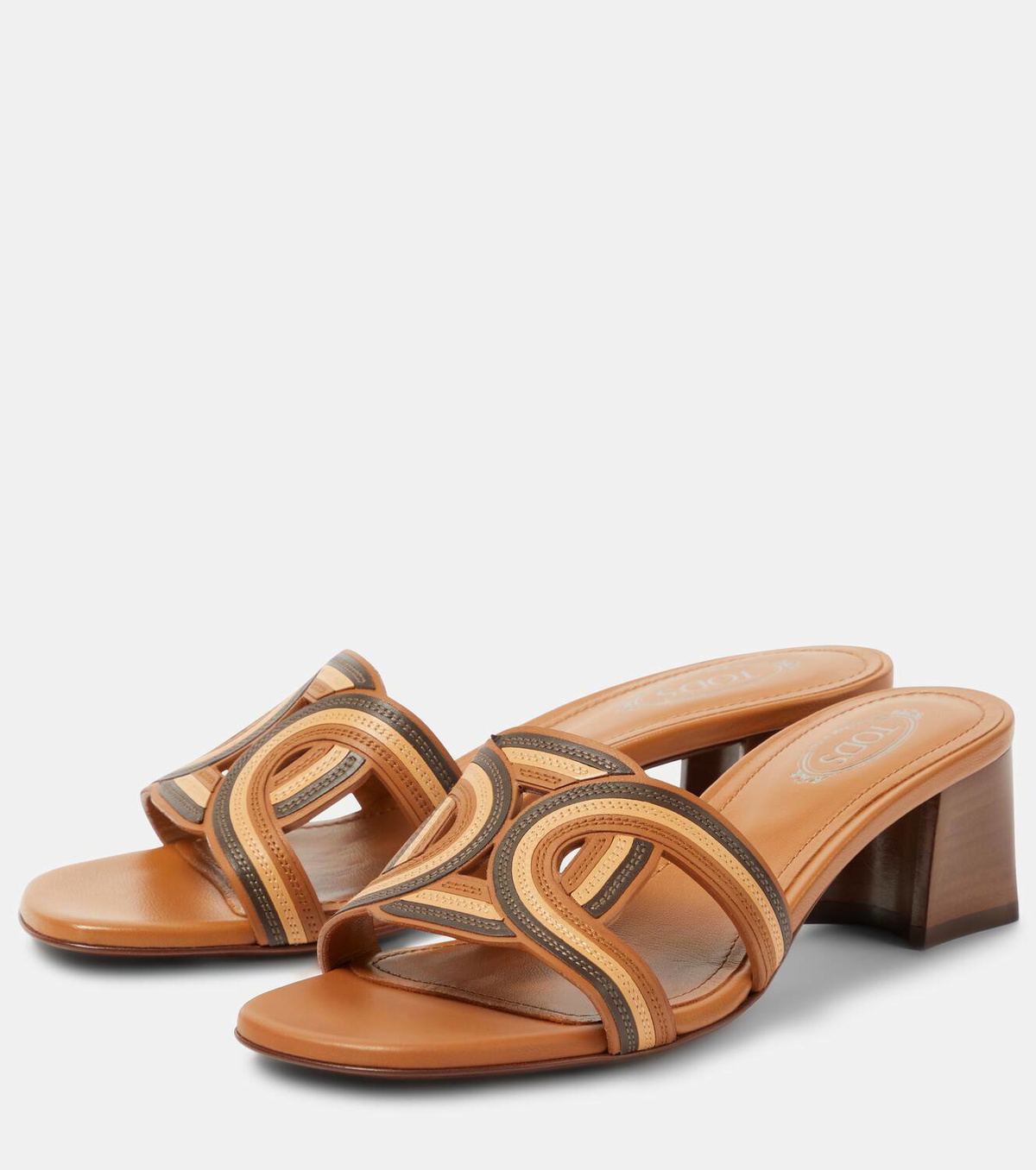 【送料&関税込】Tod's Tods Sandals Woman BLACK Sandals in Leather XXW11K0FH50GOC40MB999 | Tods