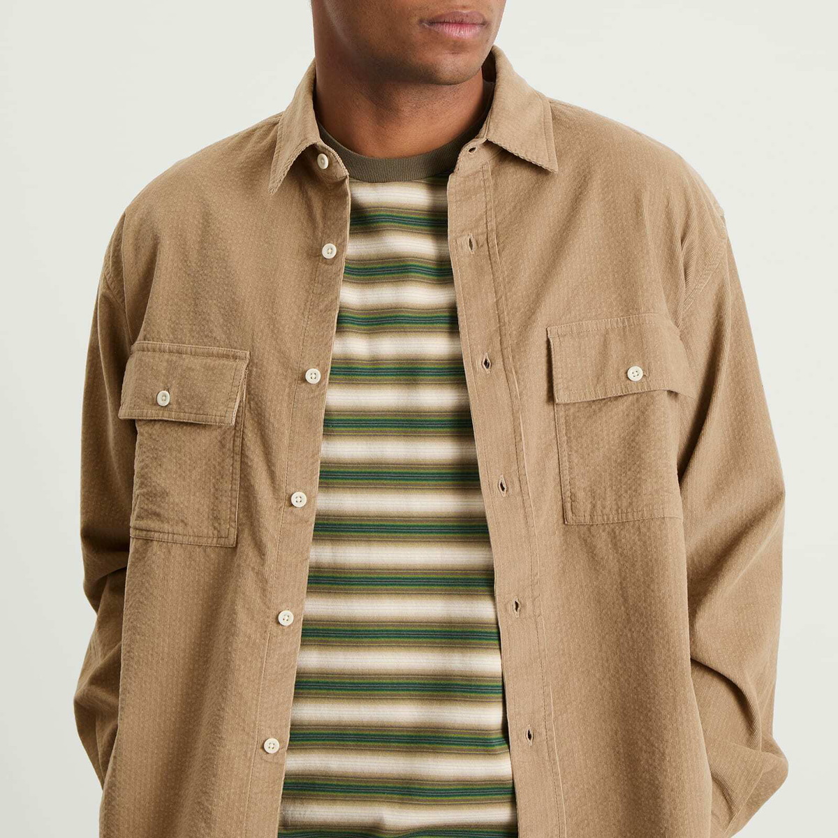 Café Mountain Men's Double Pocket Seersucker Cord Heritage Shirt in Oat