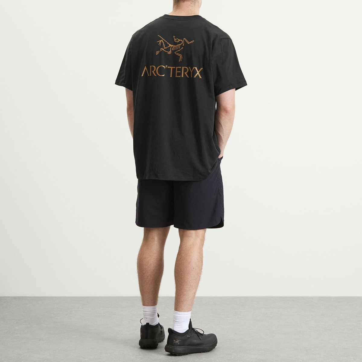Arc'teryx Men's Kragg SL Cotton Bird Word T-Shirt in 24K Black
