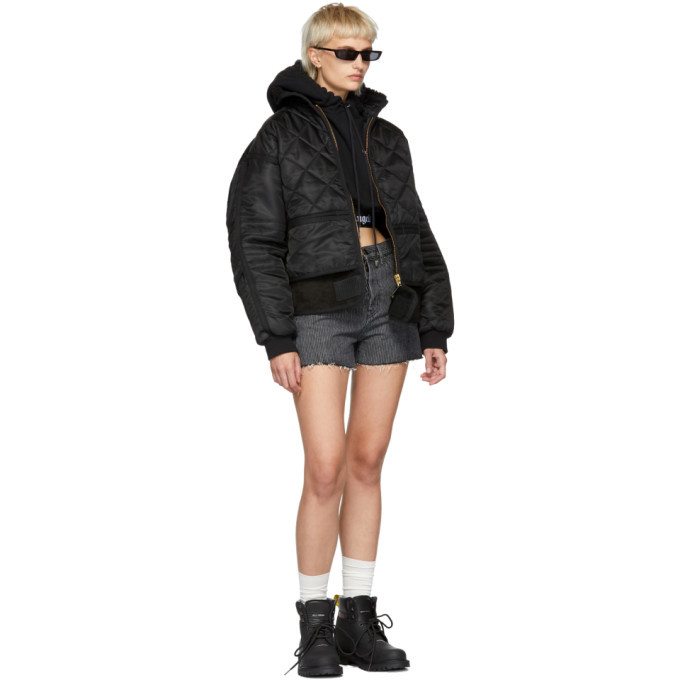パーカー・フーディ Palm Angels Cropped Black Hoodie With Contemporary Details Palm Angels cropped hoodie - Women's – myCompañero