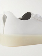 FEAR OF GOD ESSENTIALS - Tennis Court Low Leather Sneakers - White