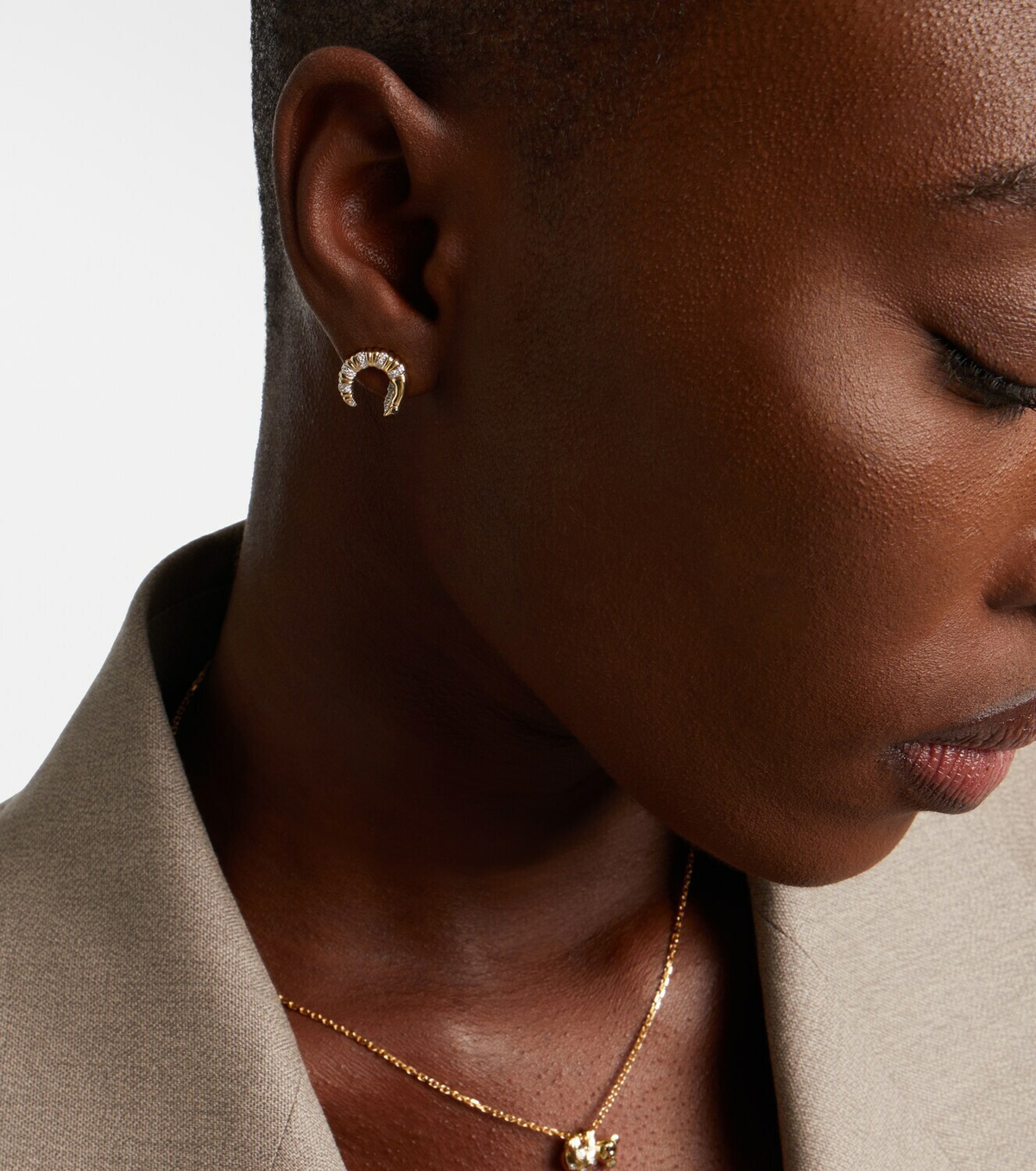Yvonne Léon Écrevisse 9kt gold earrings with diamonds