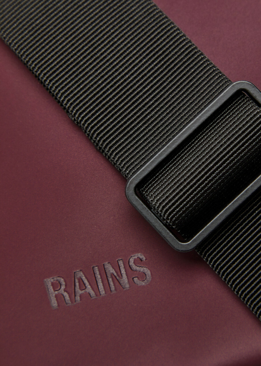 Rains Box Rubberised top Handle bag - Burgundy - One Size