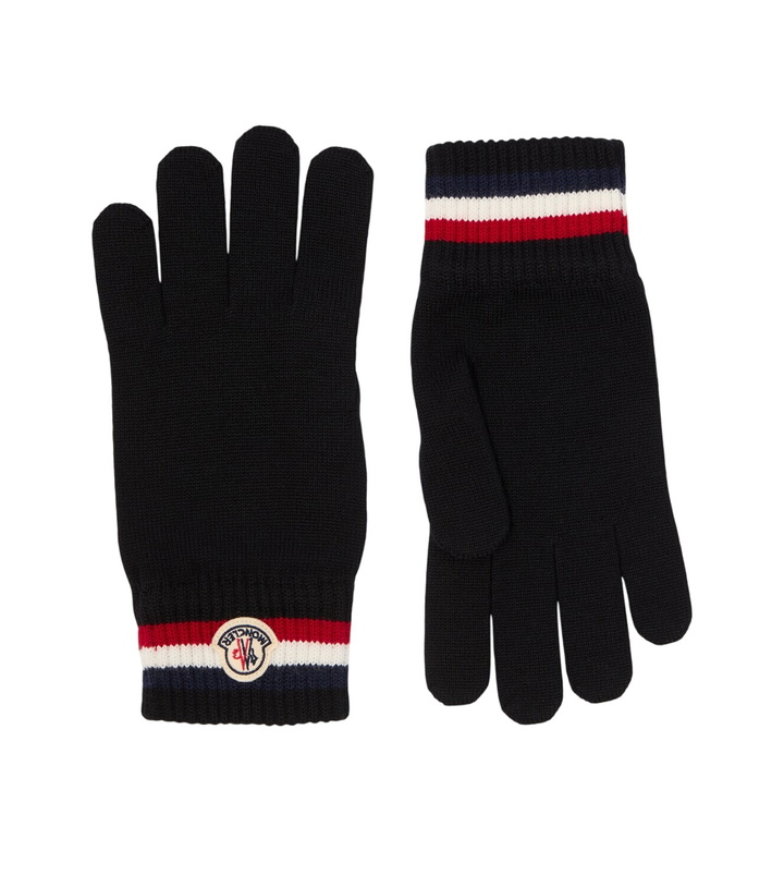 Photo: Moncler Logo wool gloves