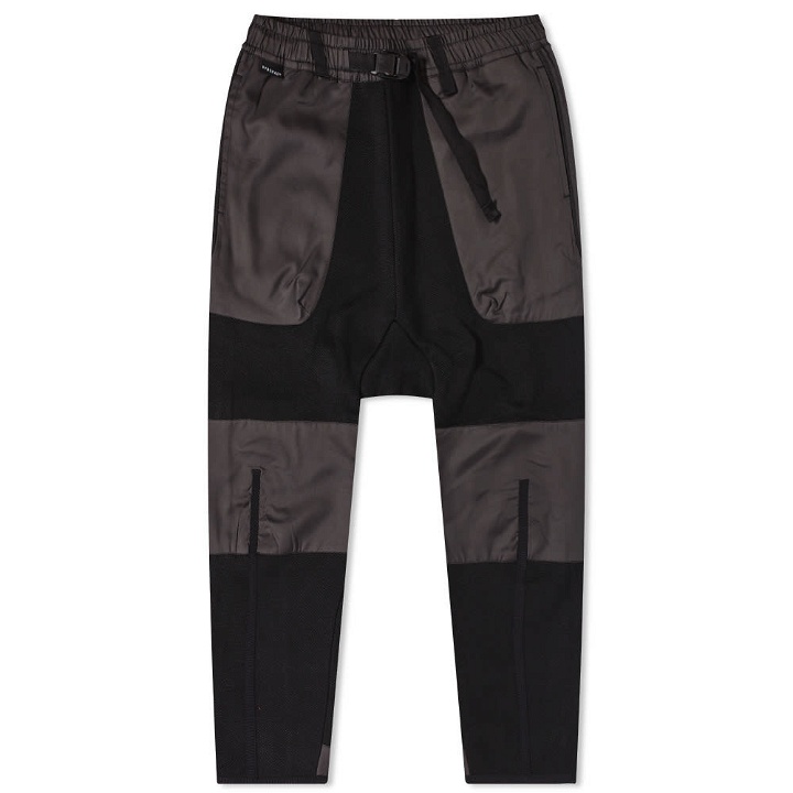Photo: BYBORRE Hike Tapered Cropped Pants