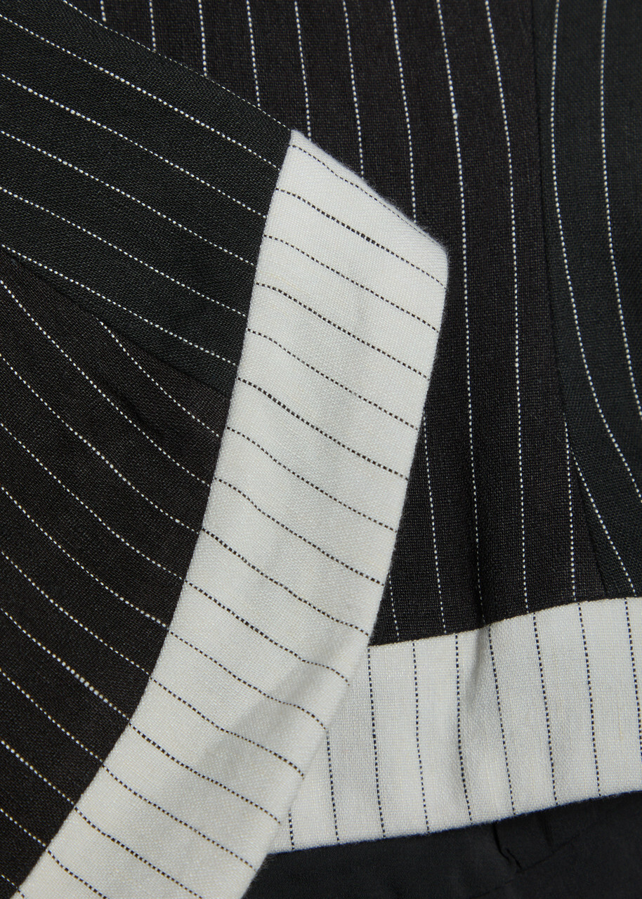 Alice + Olivia Kelly Pinstriped Strapless Linen-blend top Black And White