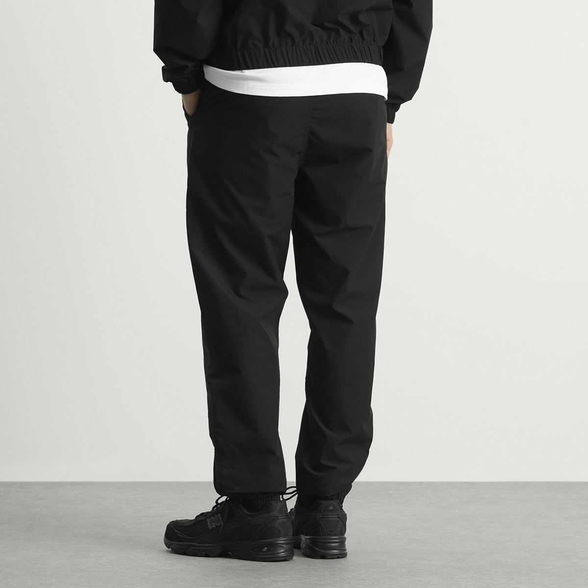 Daily Paper Men's Eward Pants in Black