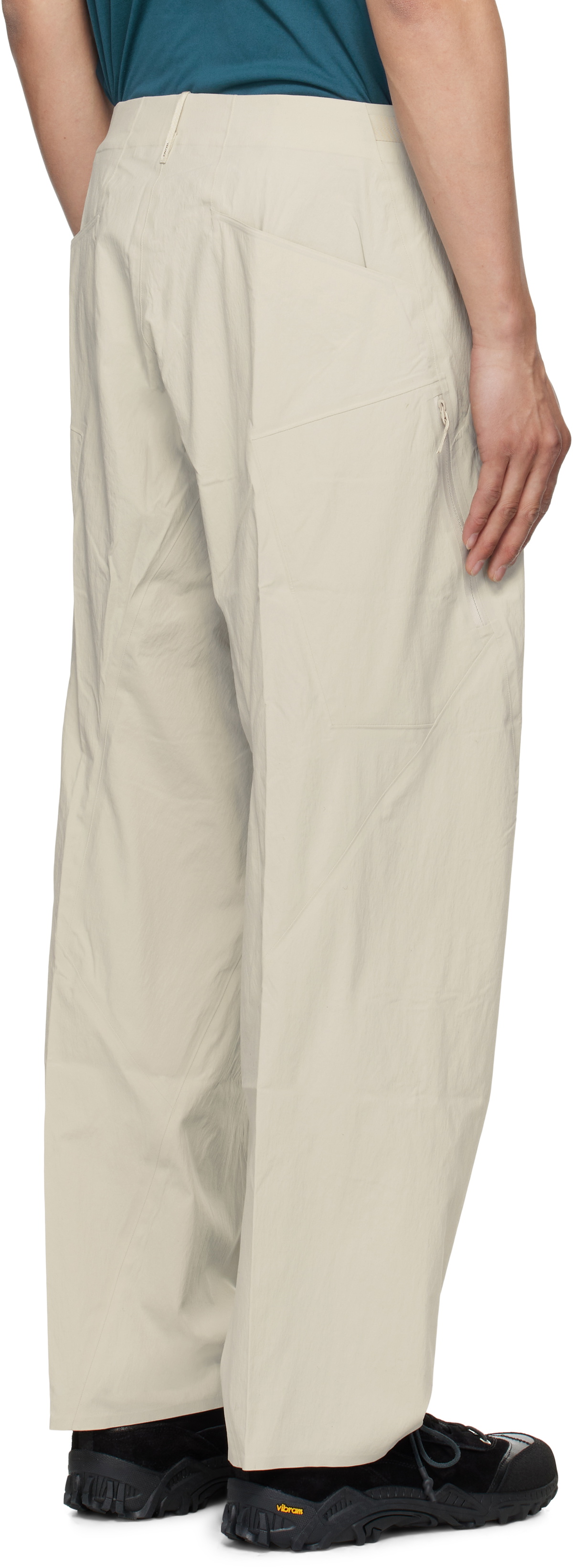 【新品】25SS VEILANCE SPERE LT CARGO PANT Arc'teryx Veilance Spere LT Cargo Pant Ganache | SOMEWHERE®