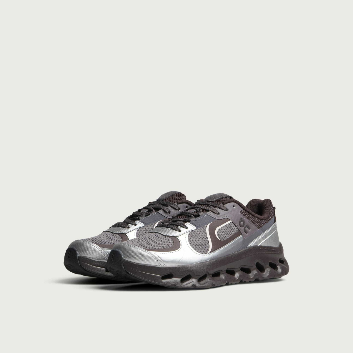 ON Men's Cloudtilt Arc Sneaker in Ox/Pebble