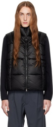 Goldwin 0 Black Three-Dimensional Down Vest