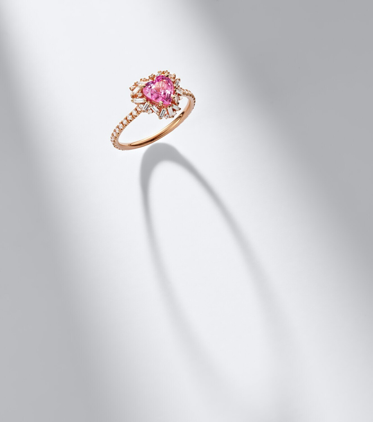 Suzanne Kalan 18kt rose gold ring with sapphire and diamonds
