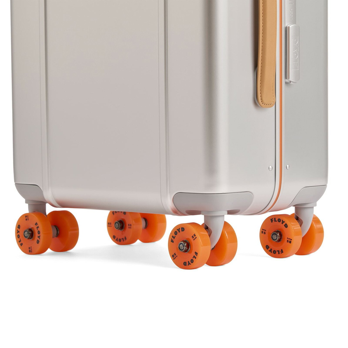 Floyd Cabin Luggage - 41L in Aluminum 