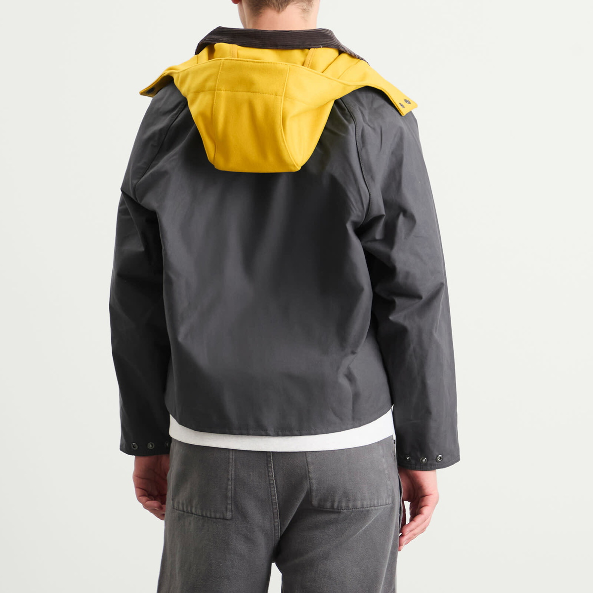 Barbour Men's x Kaptain Sunshine Short Cruiser Casual in Iron