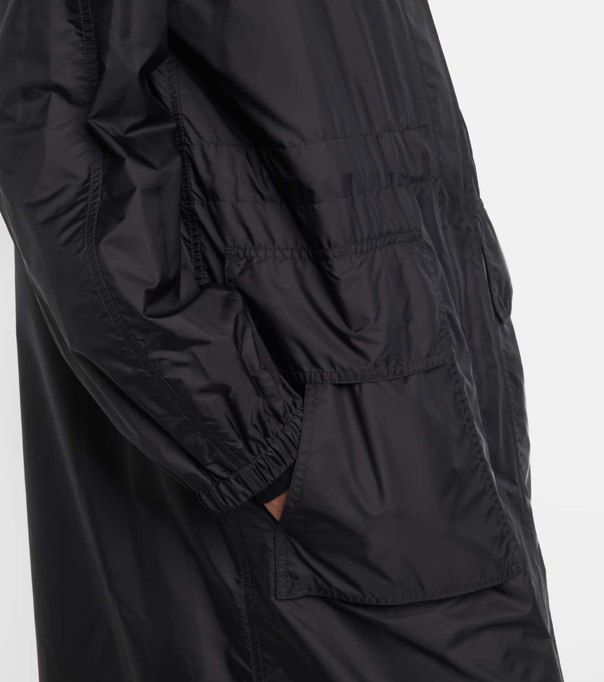 Moncler Hiengos raincoat