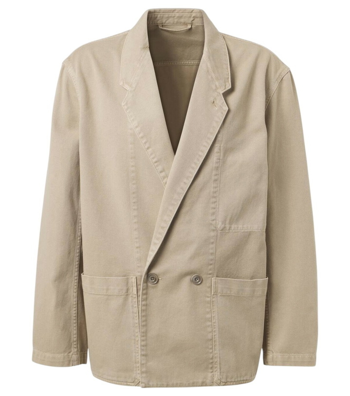 Photo: Lemaire Oversized denim blazer