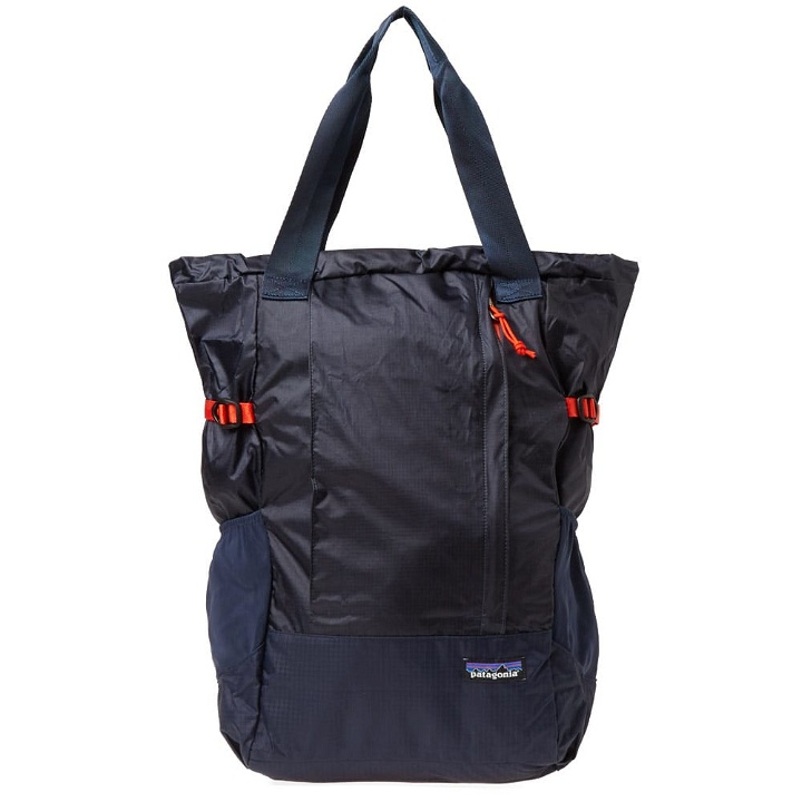 Photo: Patagonia Lightweight Travel Tote Pack