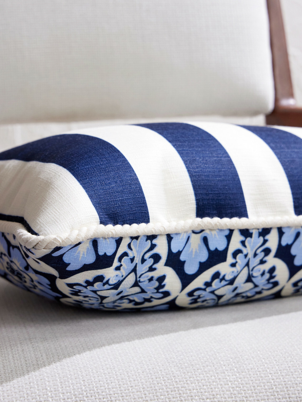 La DoubleJ - Printed Cushions - Blue