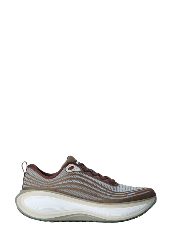 Photo: Nike Vomero Plus QS Sneakers