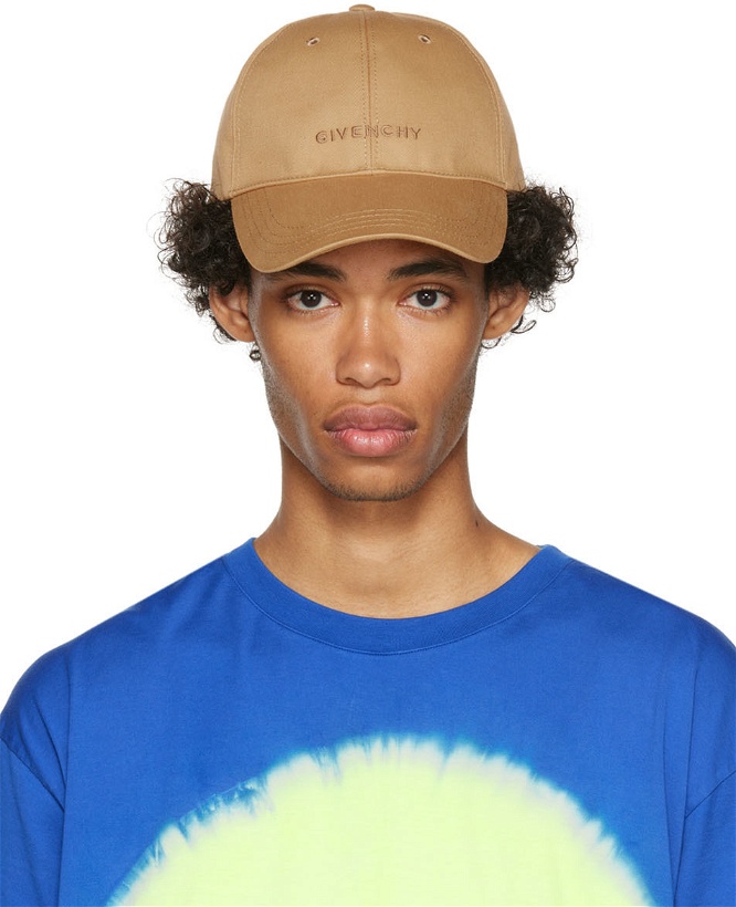 Photo: Givenchy Tan 4G Embroidered Cap