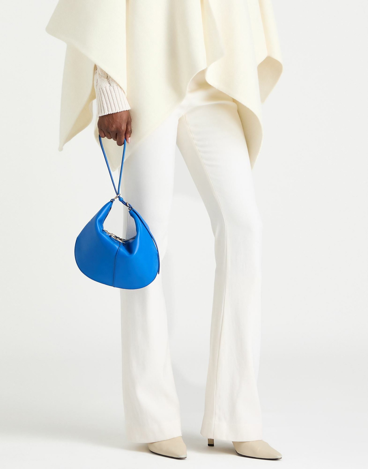 Nina Ricci Womens Clutch in Blue