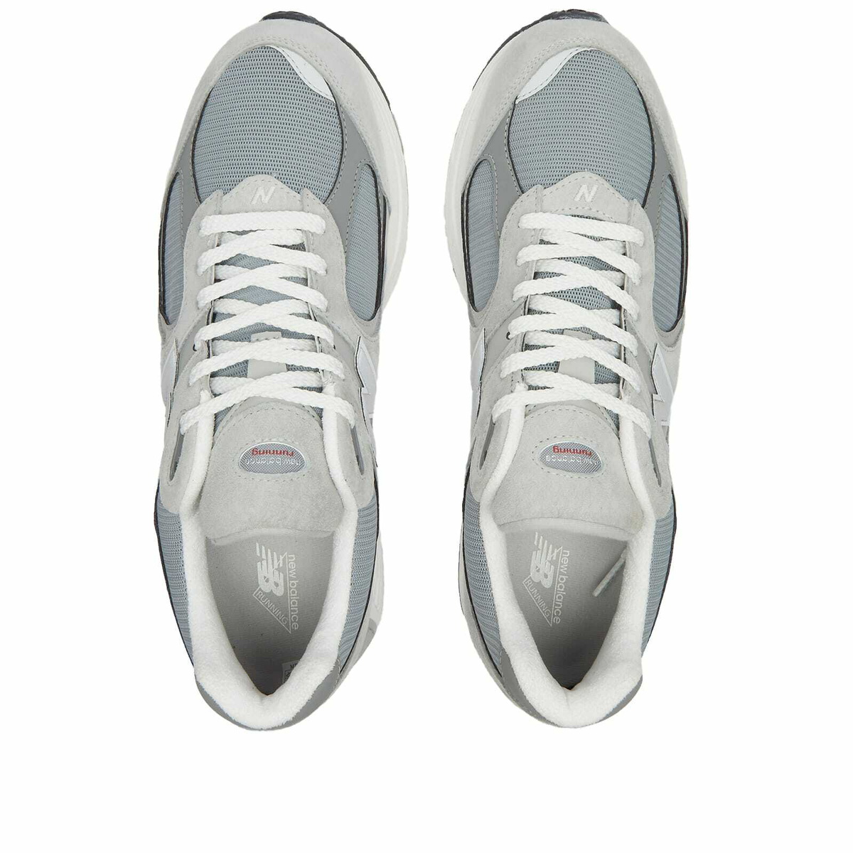 New Balance M2002RXJ Sneakers in Concrete New Balance
