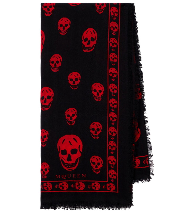 Photo: McQueen Skull wool scarf