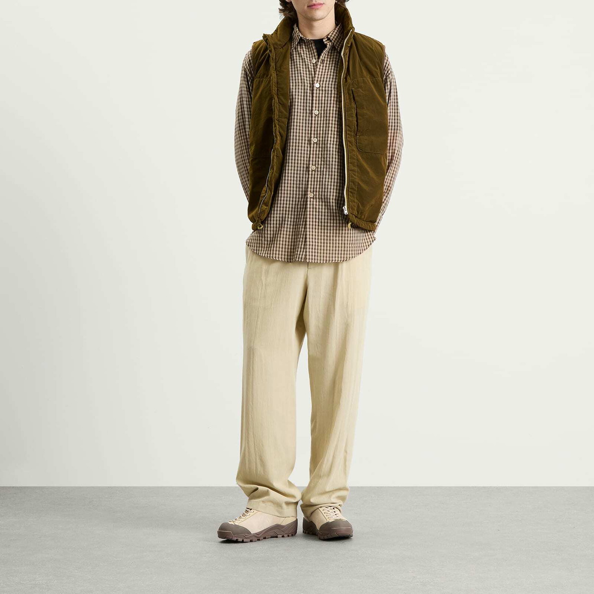 Ranra Men's Treker Canvas Nylon Vest in Nutria