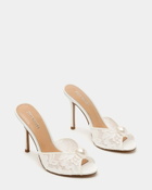 Steve Madden Priyaa-P Heels in White