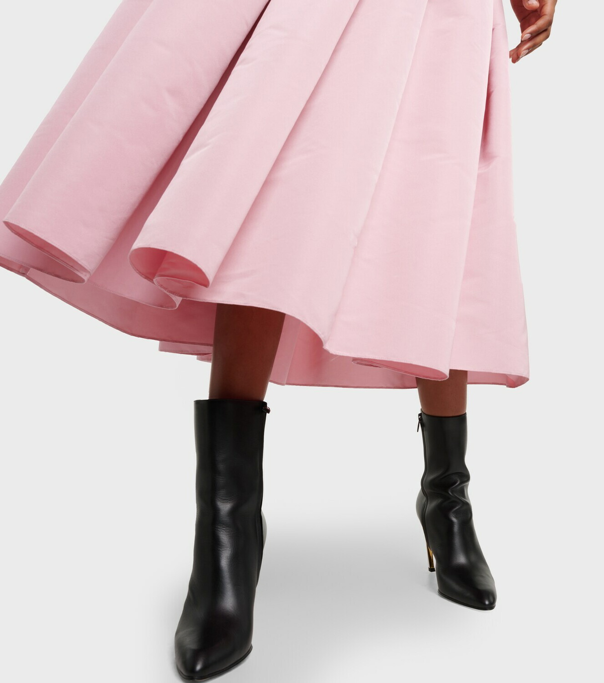 【送料&関税込】Alexander McQueen Pleated Skirt Alexander McQueen Mushroom Pleated Skirt — UFO No More