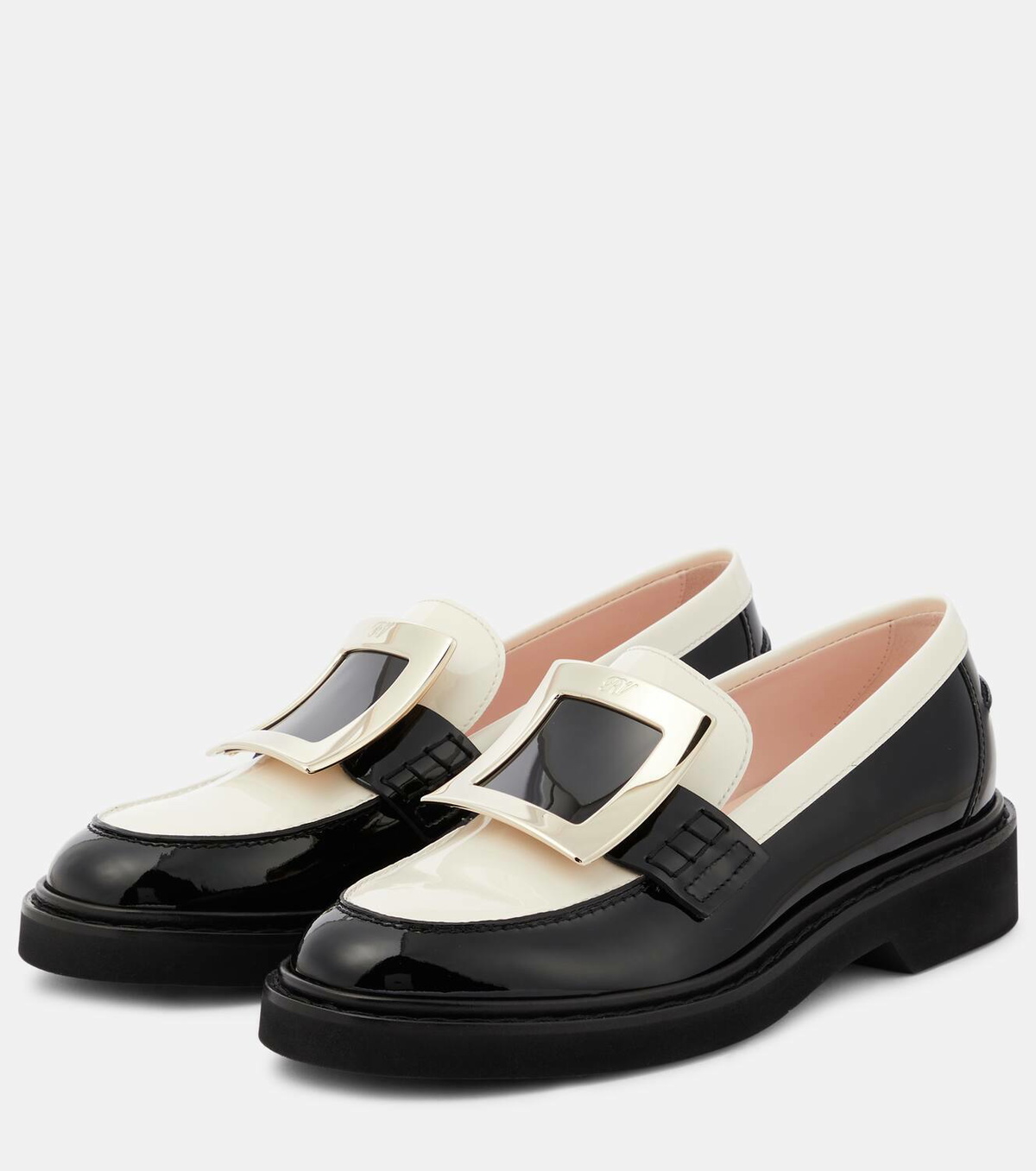 ROGER VIVIER 25S RANGERS CHAIN LOAFER IN BLACK PATENT CALFSKIN