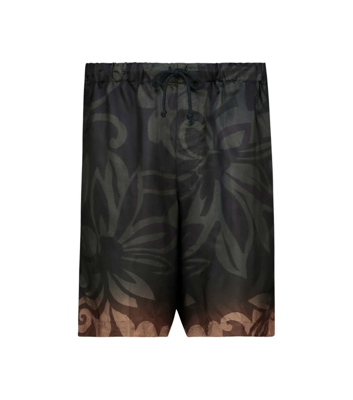 Photo: Dries Van Noten - Floral printed shorts