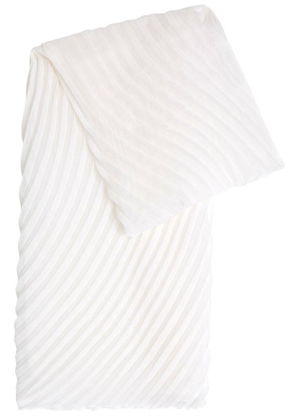 Photo: Issey Miyake Pleated Fine-knit Scarf - White - One Size