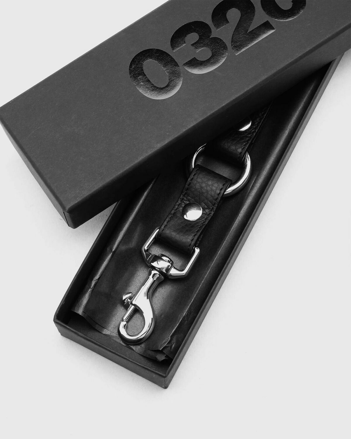 032c LEATHER KEYCHAIN Black Men