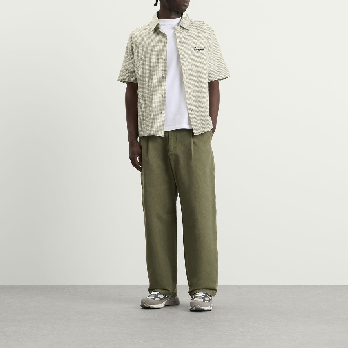 Bound Men's Gingham Cropped Shirt in Ecru