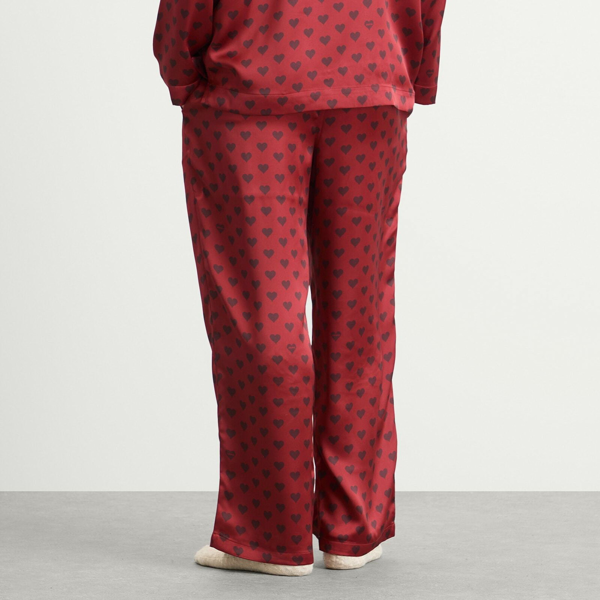 SKIMS Men's Sateen Sleep Set in Red Heart Halfdrop