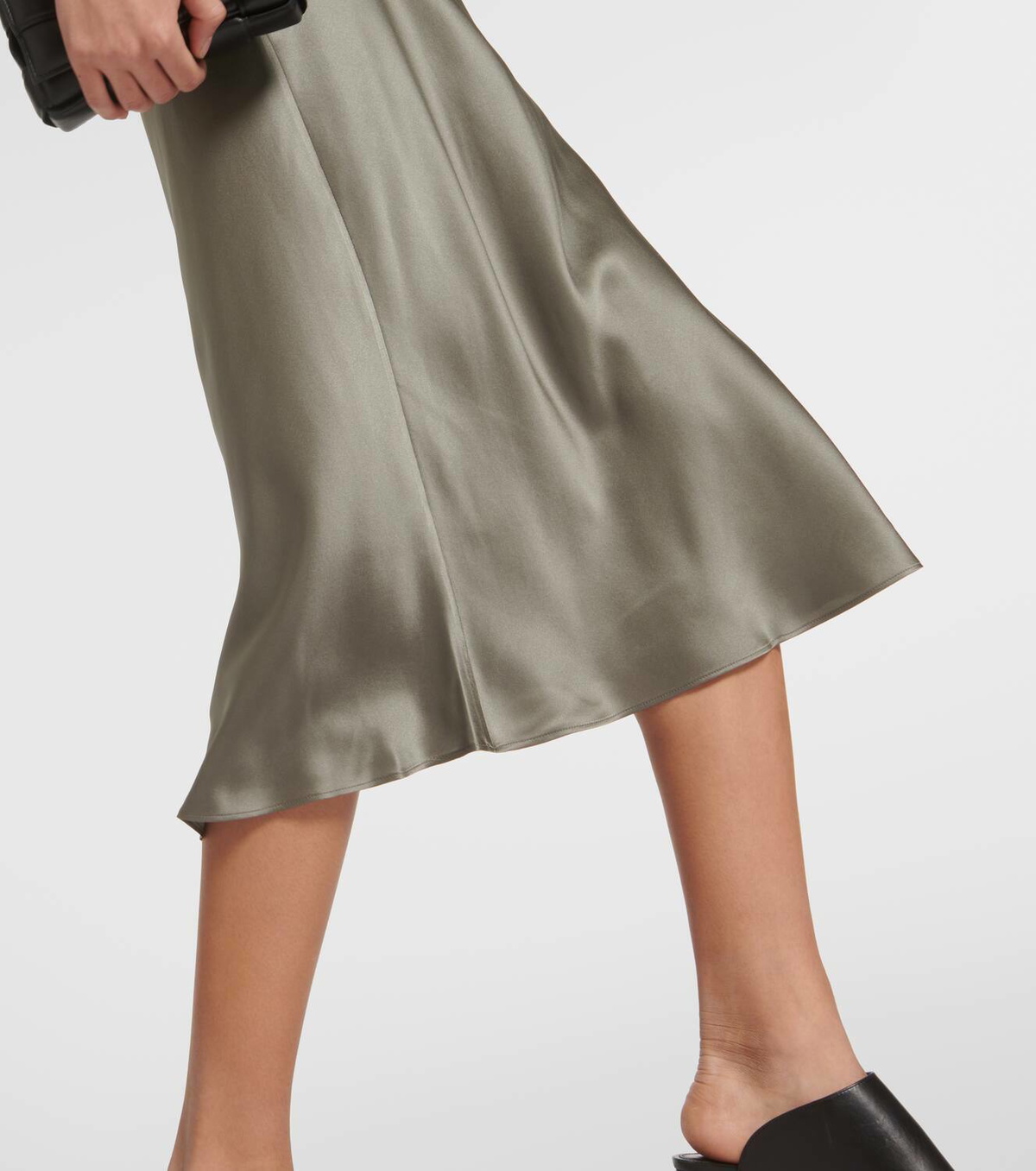 Nili Lotan Eglantine halterneck silk midi dress