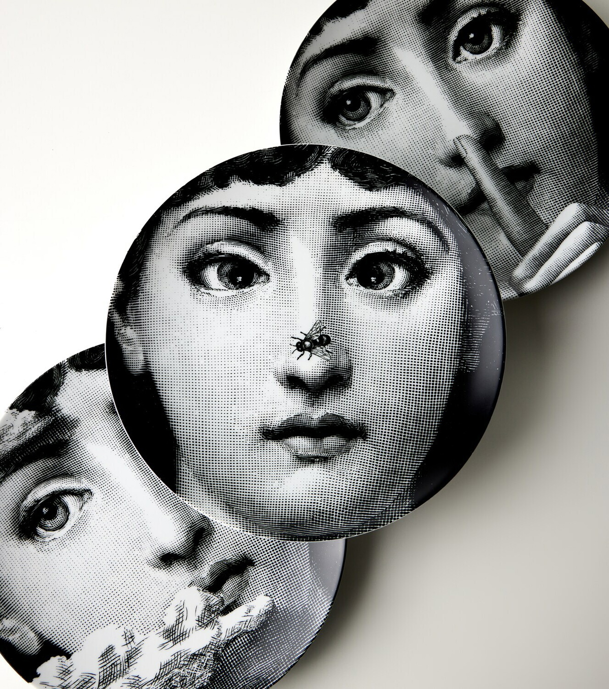 Fornasetti Tema E Variazioni N.363 porcelain wall plate