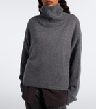 Lisa Yang Zerlina cashmere turtleneck sweater