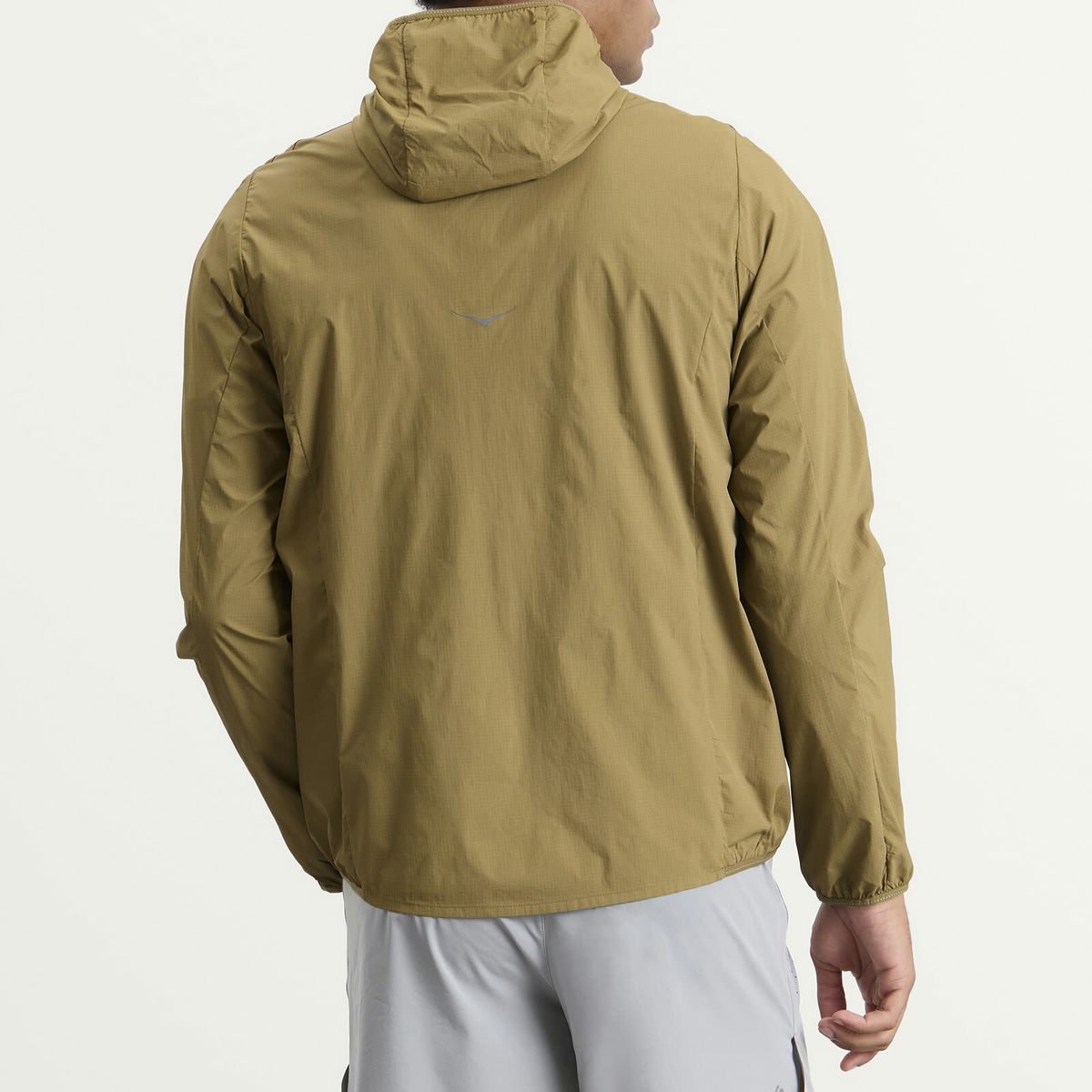 HOKA ONE ONE Men's Skyflow Wind Jacket in Caraway Seed