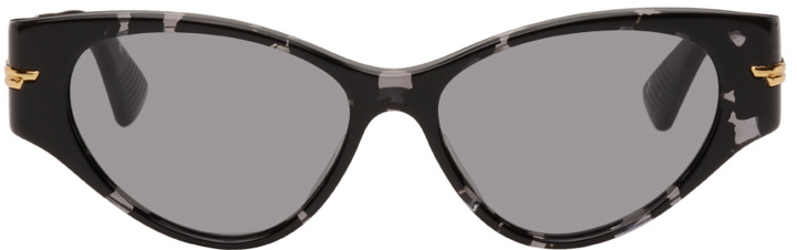 Photo: Bottega Veneta Black Acetate Cat-Eye Sunglasses