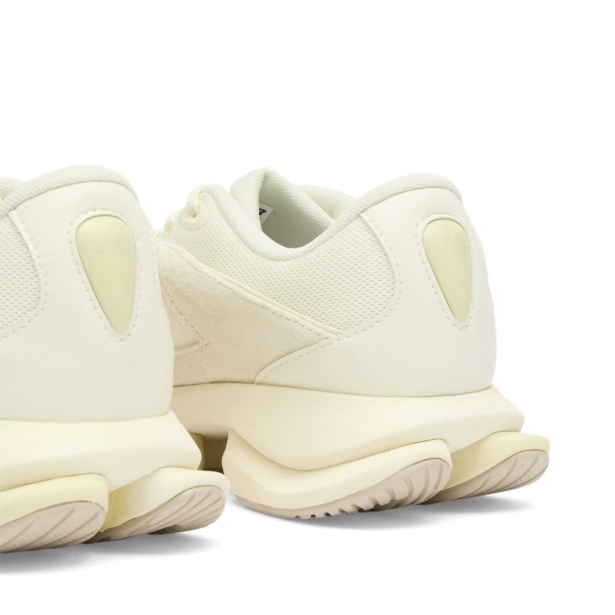 New Balance TFOAM Sneaker in Dry Lime/Dry Lime